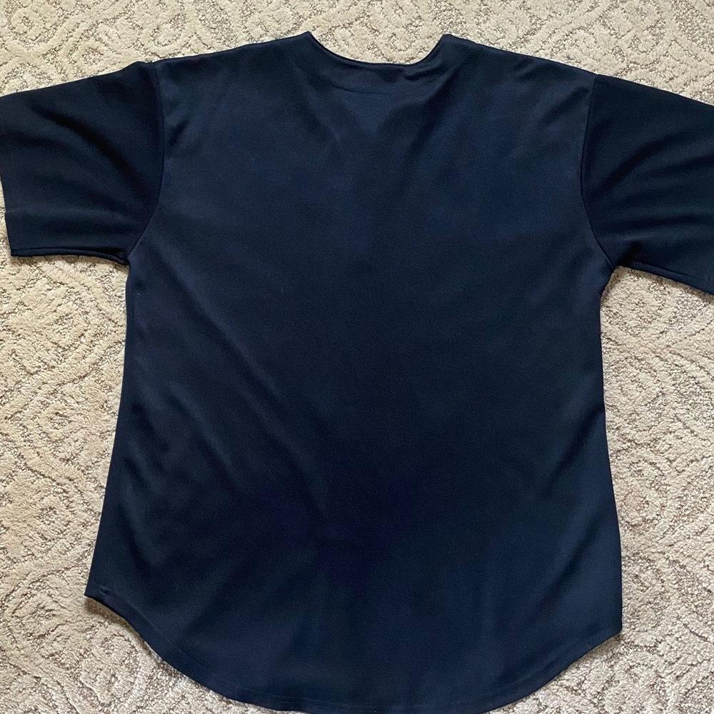 Top Threads black button up XL - Picture 5 of 7